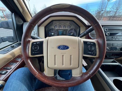 Used 2012 Ford F350 King Ranch w/ King Ranch w/Chrome Pkg image 26