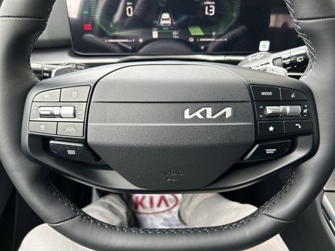 New 2026 Kia Sportage S image 24