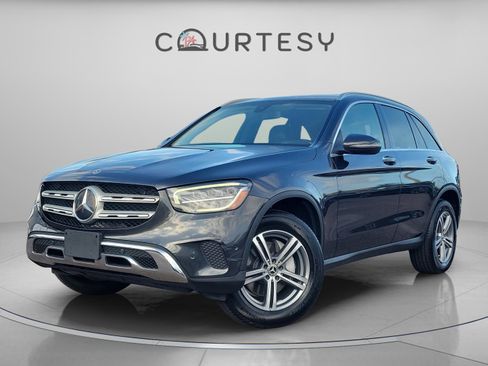 Used 2021 Mercedes-Benz GLC 300 image 1