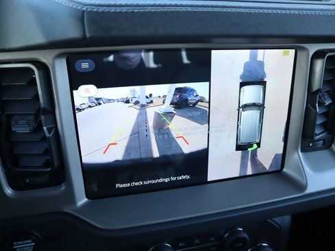 New 2025 Ford Bronco Outer Banks image 8