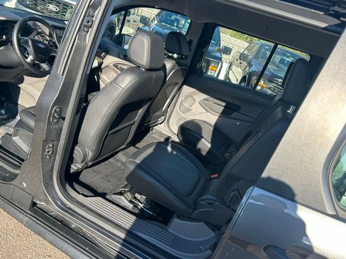 Certified 2023 Ford Transit Connect XL image 14