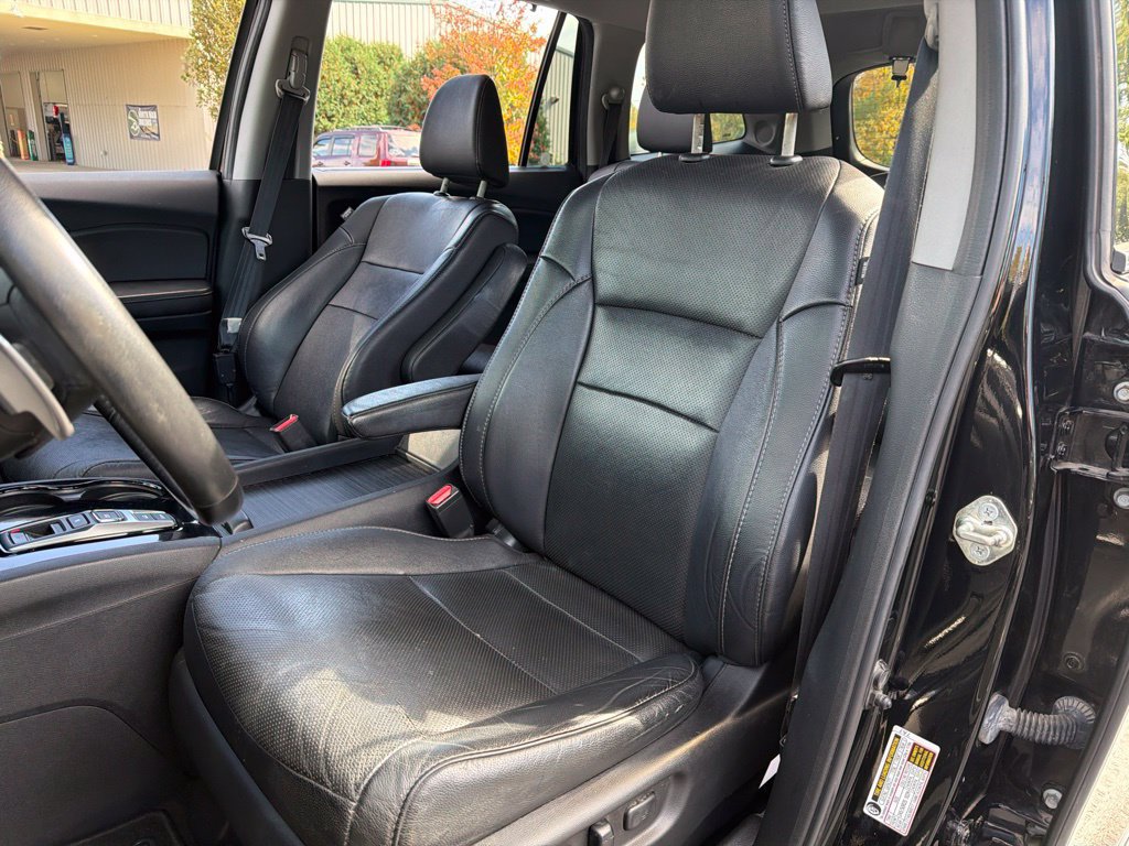 Used 2017 Honda Pilot Elite image 15