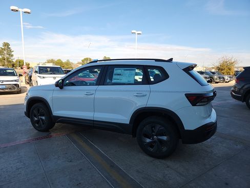 New 2026 Volkswagen Taos S image 4