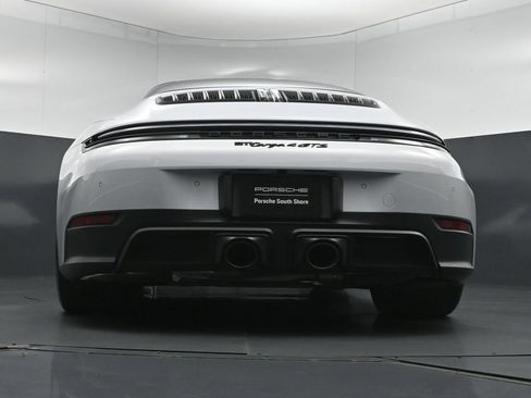 Certified 2025 Porsche 911 Targa 4 GTS AWD/4WD image 27