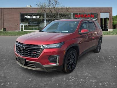 Used 2023 Chevrolet Traverse RS