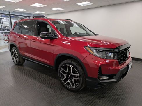 Certified 2022 Honda Passport Elite image 3