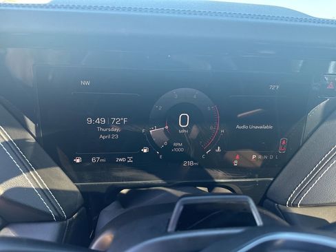 Used 2025 GMC Yukon XL AT4 Ultimate w/ LPO, AT4 Appearance Package AWD/4WD image 8