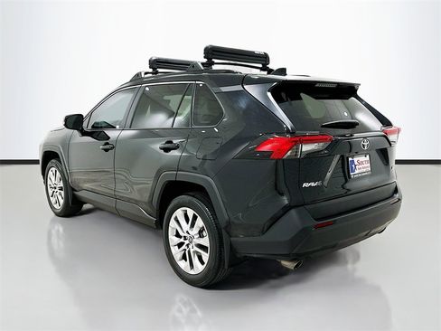 Used 2024 Toyota RAV4 XLE Premium image 5