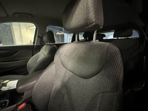 Used 2019 Hyundai Santa Fe SE AWD/4WD image 10