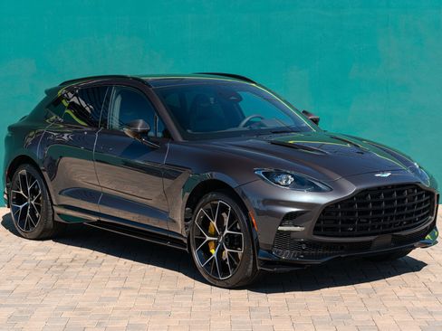 Used 2025 Aston Martin DBX 707 AWD/4WD image 1