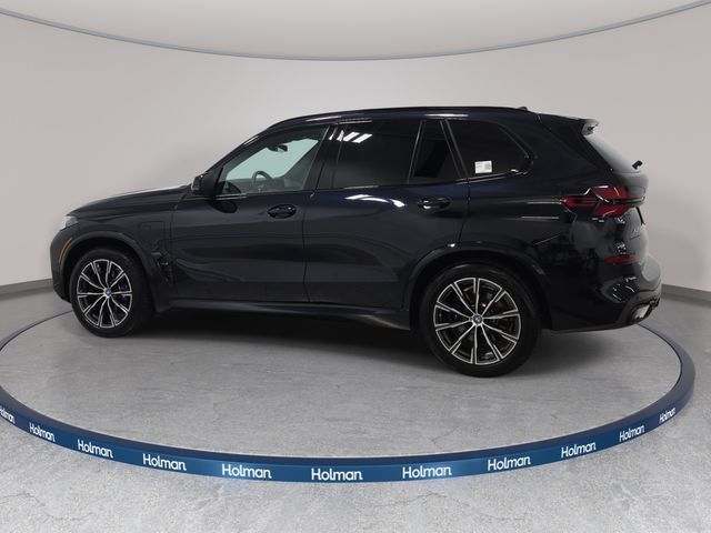Certified 2024 BMW X5 xDrive50e w/ M Sport Package AWD/4WD image 8