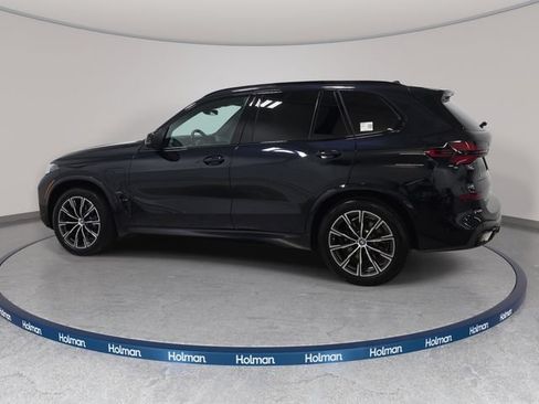 Used 2024 BMW X5 xDrive50e w/ M Sport Package AWD/4WD image 8
