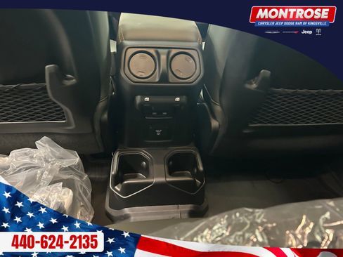 New 2025 Jeep Gladiator Mojave image 23