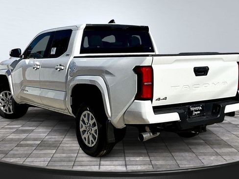 New 2025 Toyota Tacoma SR5 image 3