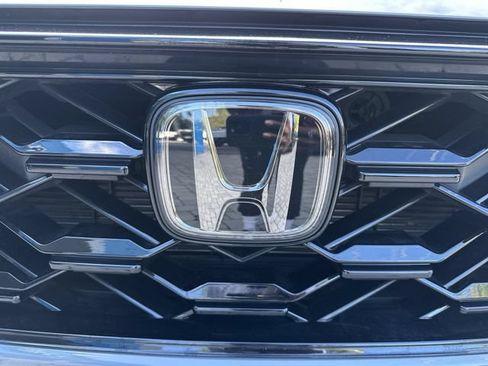 Used 2025 Honda CR-V Sport-L image 10
