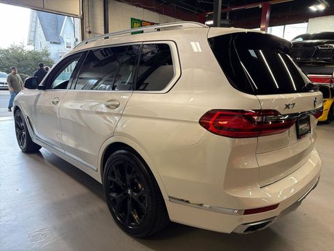 Used 2020 BMW X7 xDrive40i image 9
