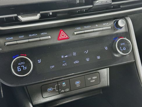 Used 2025 Hyundai Sonata SEL FWD image 23