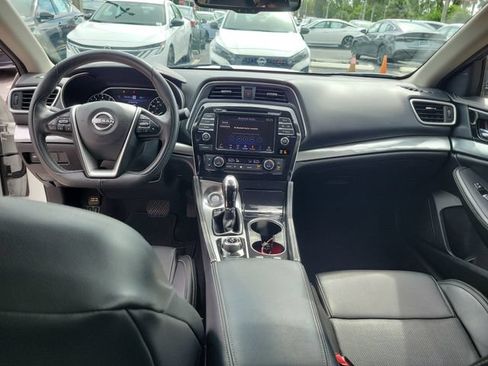 Used 2023 Nissan Maxima SV w/ Floor Mat Group FWD image 13