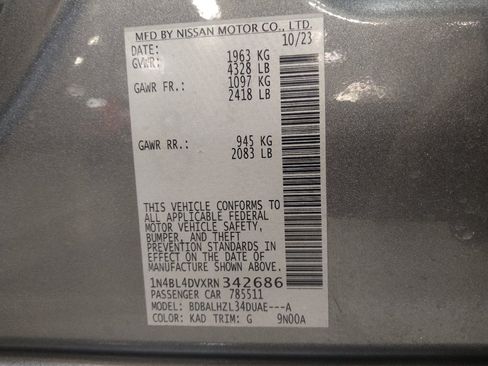 Used 2024 Nissan Altima 2.5 SV w/ SV Premium Package FWD image 33