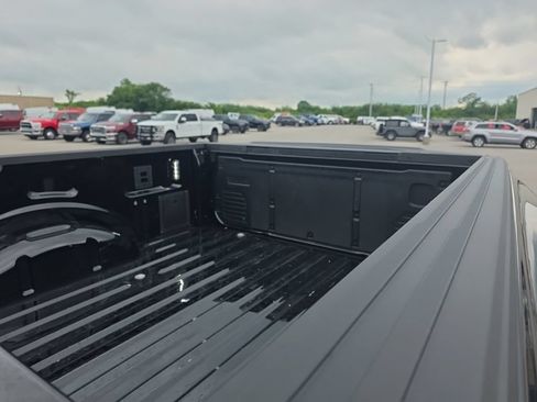 Used 2026 Ford F150 Raptor AWD/4WD image 11