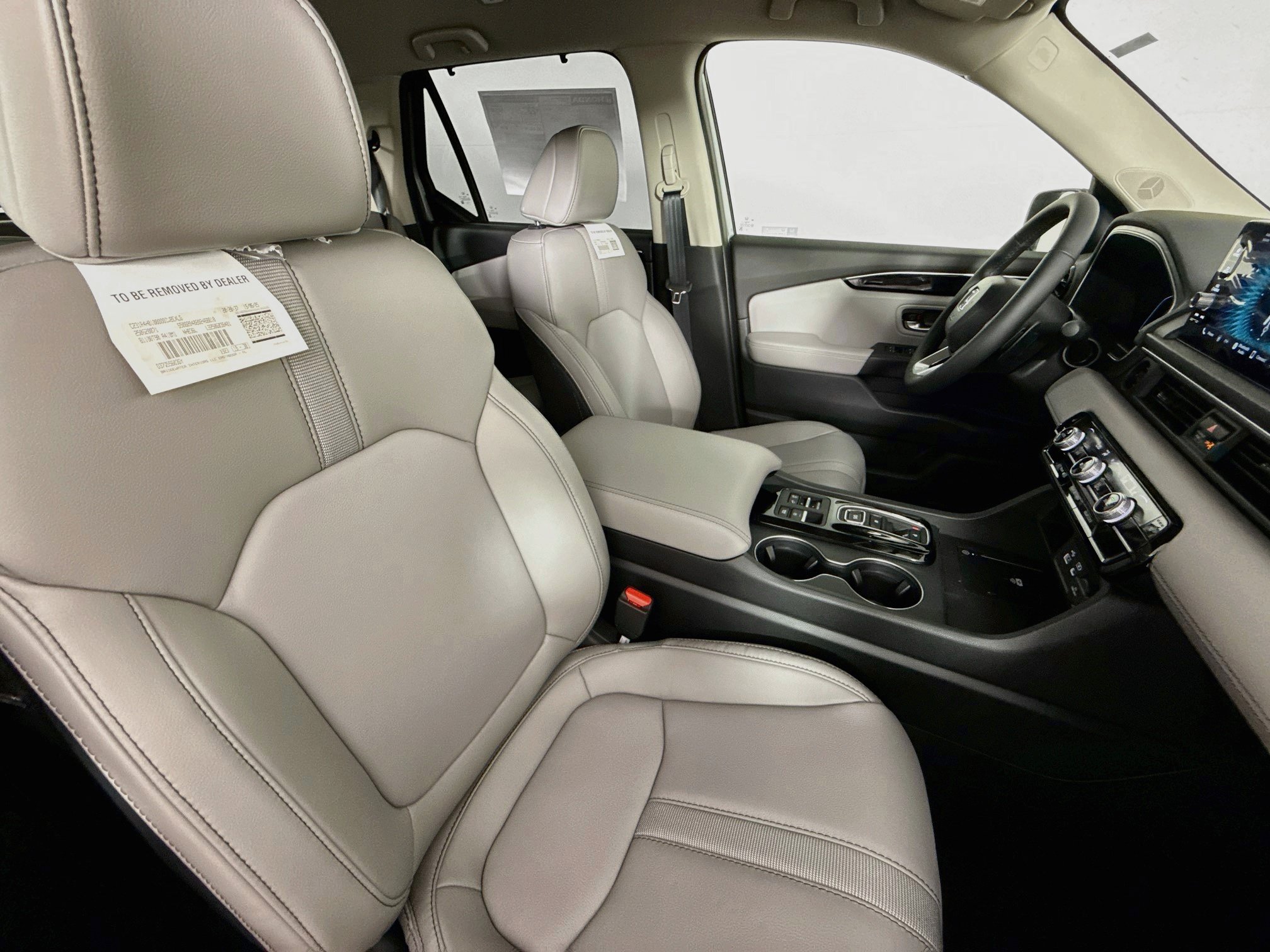 Certified 2025 Honda Pilot EX-L image 36