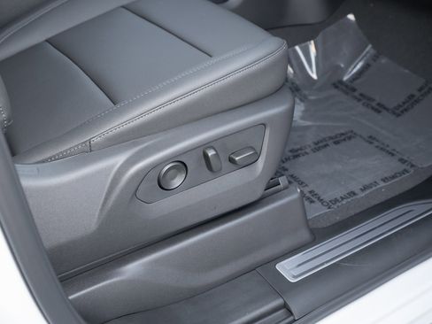 New 2026 GMC Sierra 1500 SLT w/ SLT Premium Plus Package image 82