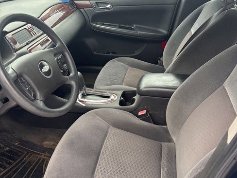 Used 2009 Chevrolet Impala LS image 33