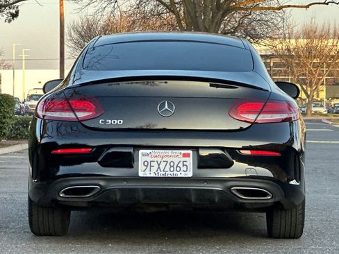 Certified 2021 Mercedes-Benz C 300 Coupe image 4