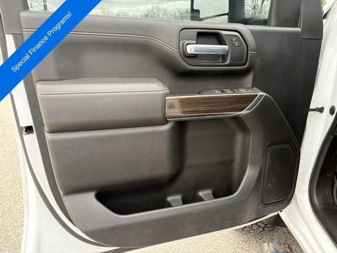 Used 2021 Chevrolet Silverado 3500 LT w/ Snow Plow Prep/Camper Package image 12