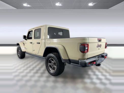 Used 2020 Jeep Gladiator Rubicon image 3