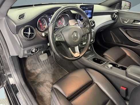 Used 2019 Mercedes-Benz CLA 250 image 22