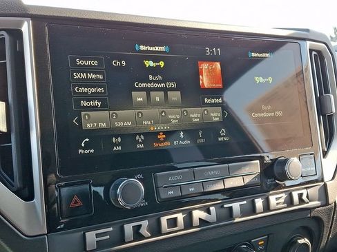 Used 2026 Nissan Frontier SV w/ SV Convenience Package image 3