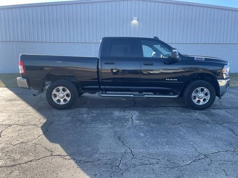 Used 2024 RAM 2500 Big Horn w/ Bed Utility Group image 16