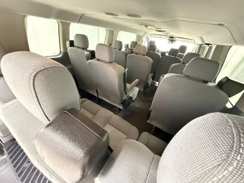 Used 2015 Ford Transit 350 XLT RWD image 23