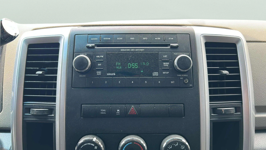 Used 2012 RAM 1500 Classic SLT RWD image 28