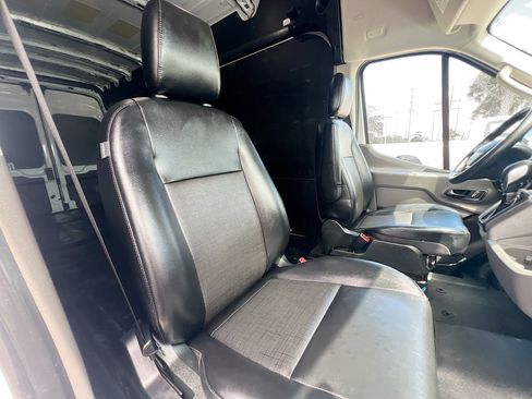 Used 2025 Ford Transit 250 148 High Roof Extended w/ Load Area Protection Package RWD image 30