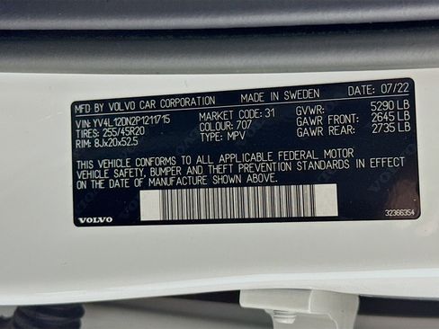 Used 2023 Volvo XC60 B5 Plus w/ Protection Package Premier image 39