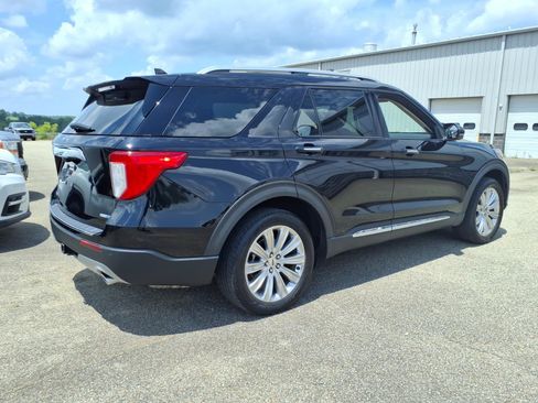 Used 2020 Ford Explorer Limited w/ Class III Trailer Tow Package AWD/4WD image 3