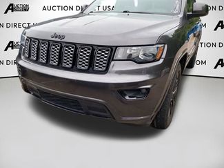 Used 2017 Jeep Grand Cherokee Altitude RWD video 2