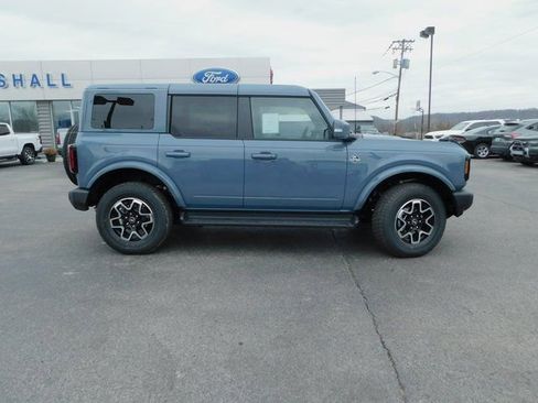 New 2025 Ford Bronco Outer Banks image 10