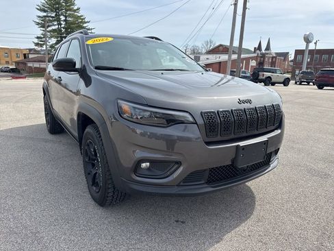 Used 2022 Jeep Cherokee Latitude image 6