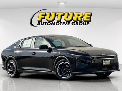 Certified 2025 Kia K4 EX