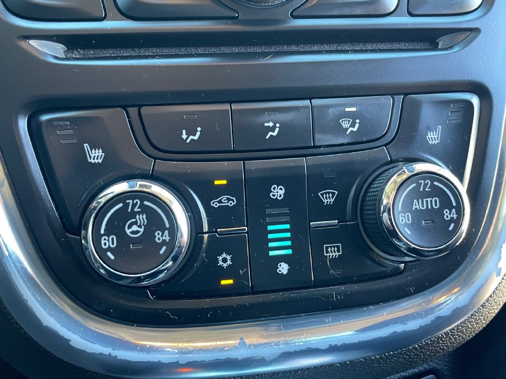 Used 2013 Buick Encore Premium AWD/4WD image 28