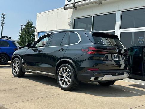 Certified 2024 BMW X5 xDrive40i w/ Premium Package image 9