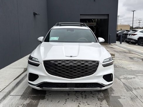 New 2026 Genesis GV70 2.5T Advanced image 10