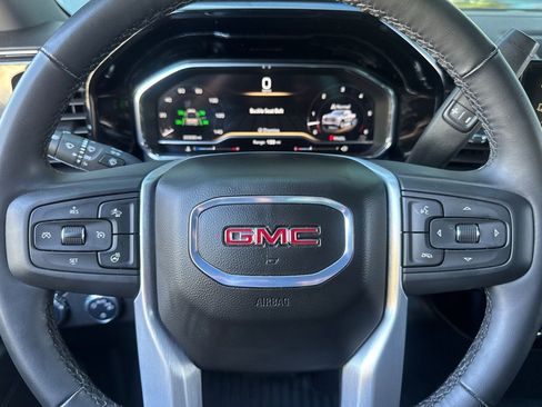 Used 2024 GMC Sierra 1500 SLE RWD image 33
