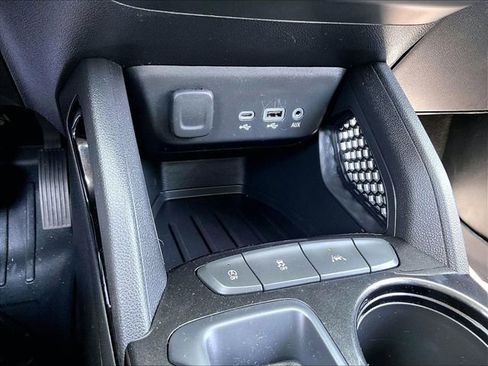 Certified 2022 Chevrolet TrailBlazer LT w/ Convenience Package image 27