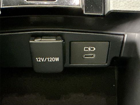 Certified 2025 Toyota Corolla Cross XSE image 35