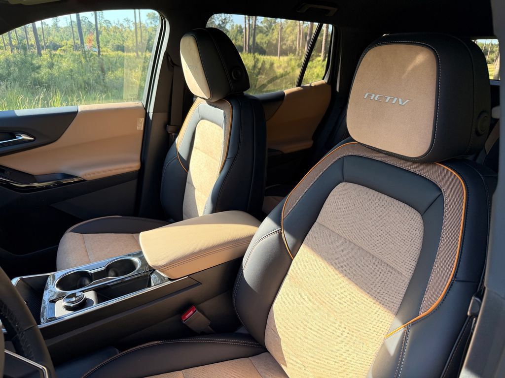 New 2027 Chevrolet Equinox ACTIV w/ Safety and Technology Package FWD image 13