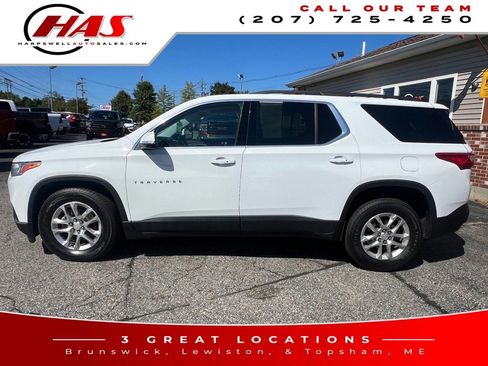 Used 2021 Chevrolet Traverse LT w/ LPO, Cargo Package image 3